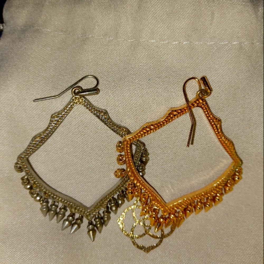 Kendra Scott two tone earrings